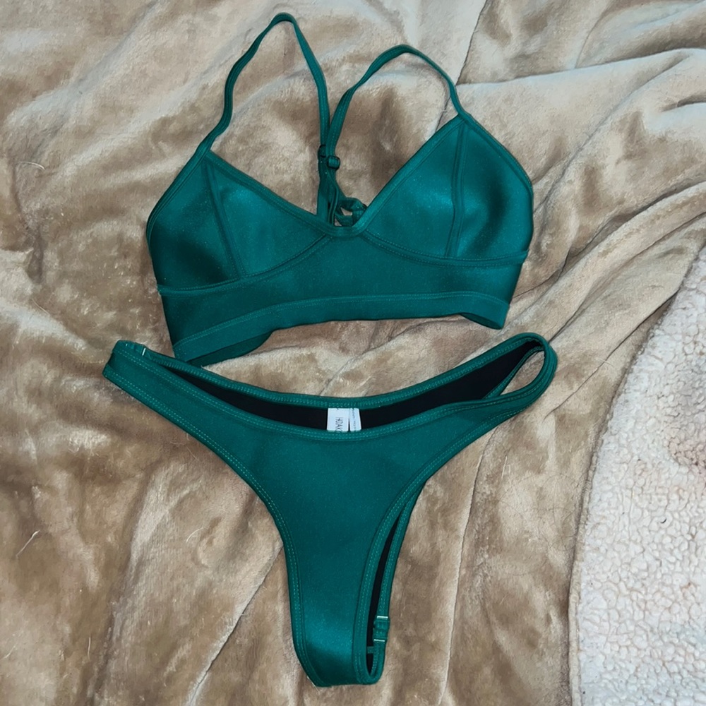 Emerald hoaka bikini
